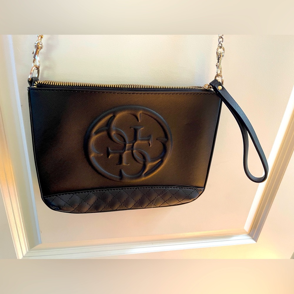Guess black crossbody purse